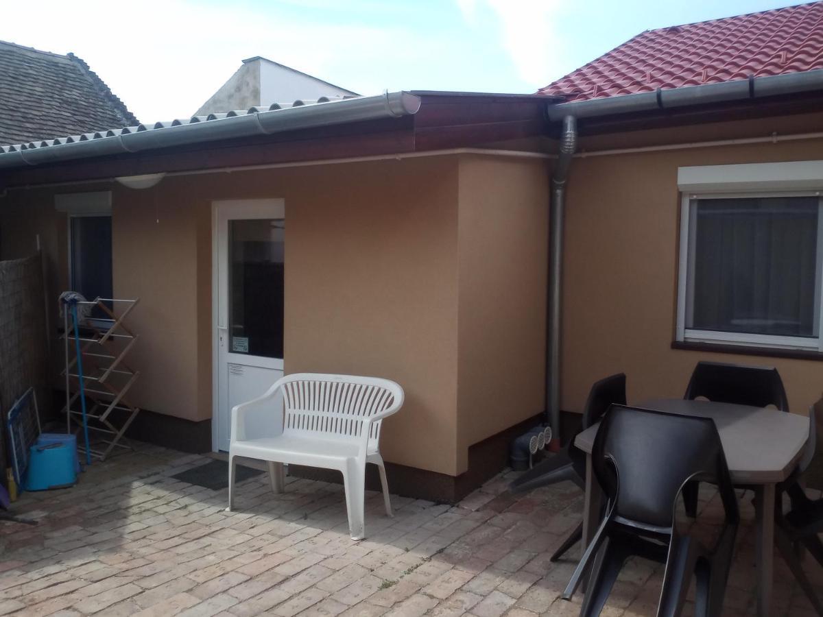 פץ' Start Apartmanok מראה חיצוני תמונה
